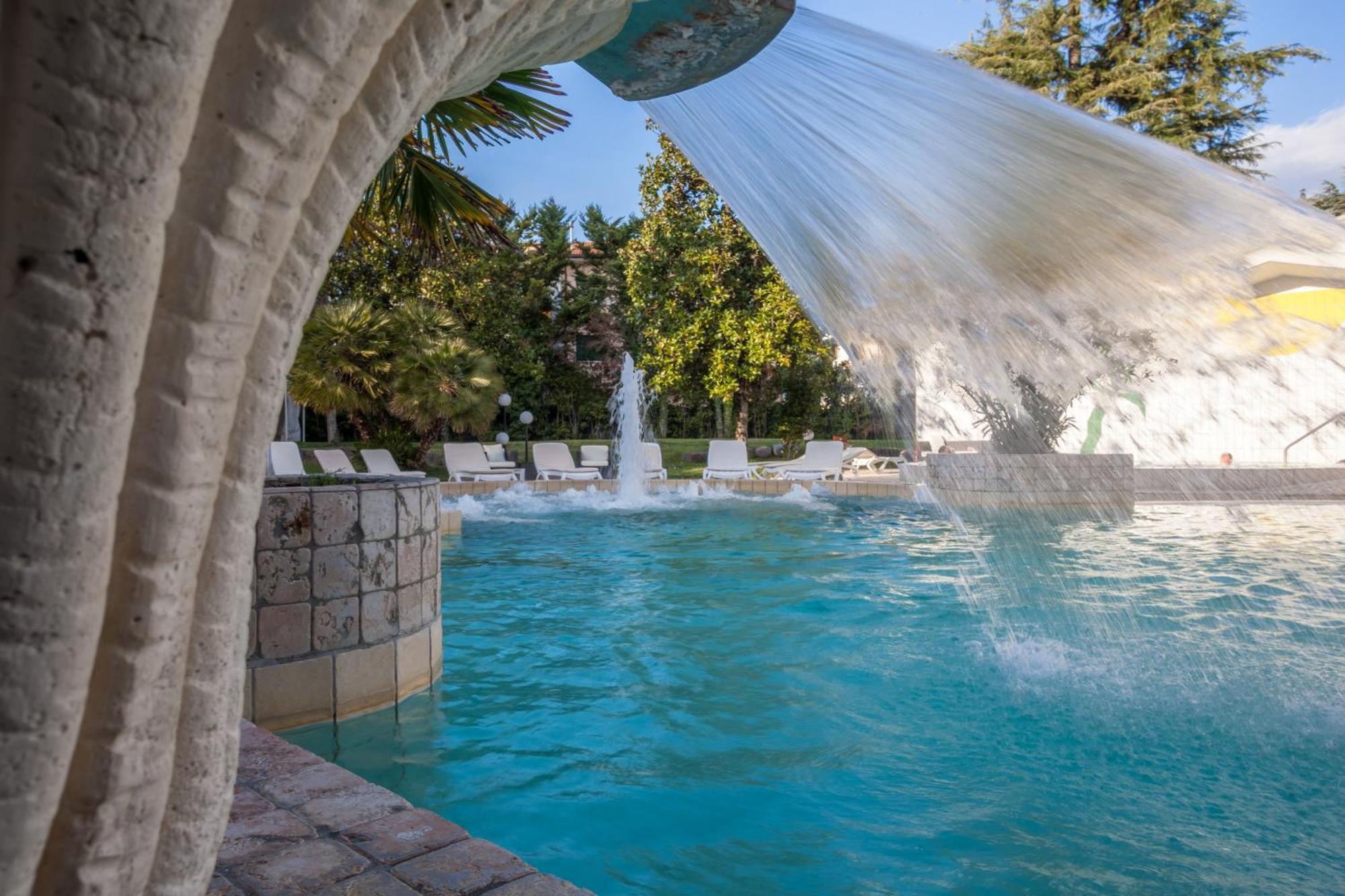 Hotel Terme Patria Abano Terme Ngoại thất bức ảnh